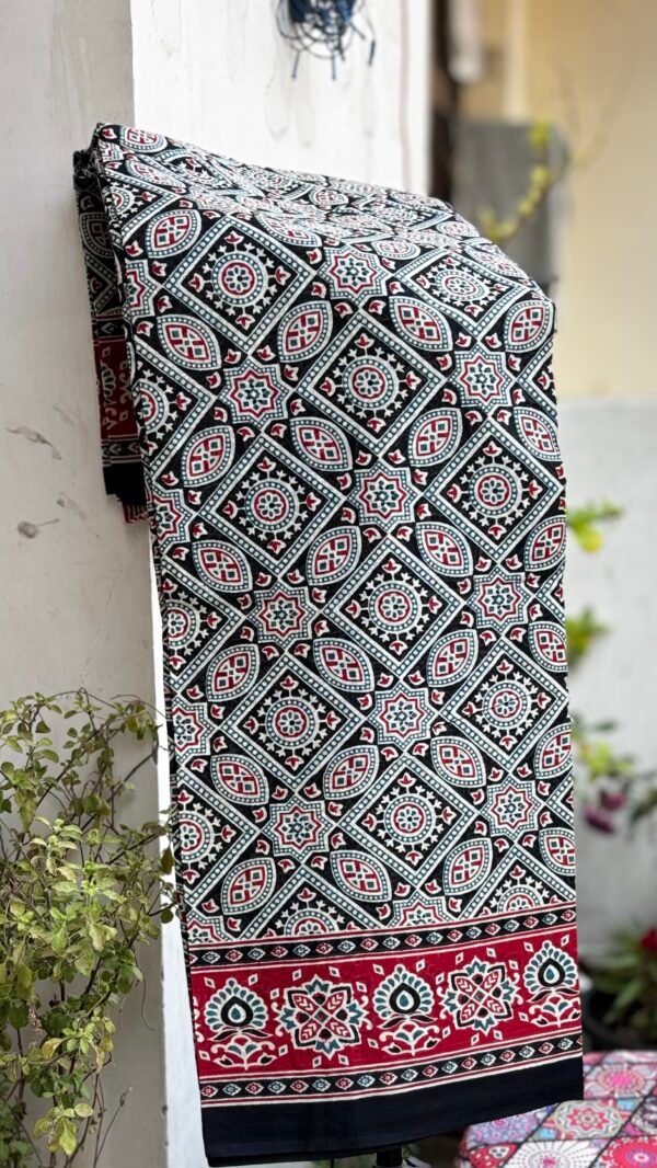 Handblock kota doira saree