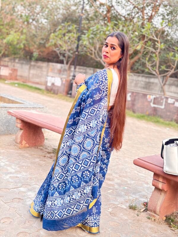 Indigo saree - Image 3