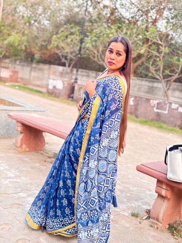 Indigo saree - Image 4