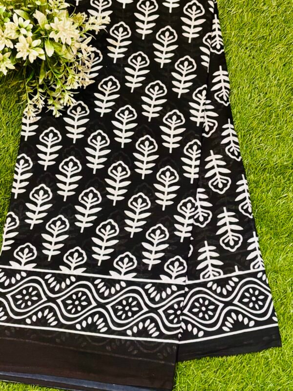 Malmal cotton saree