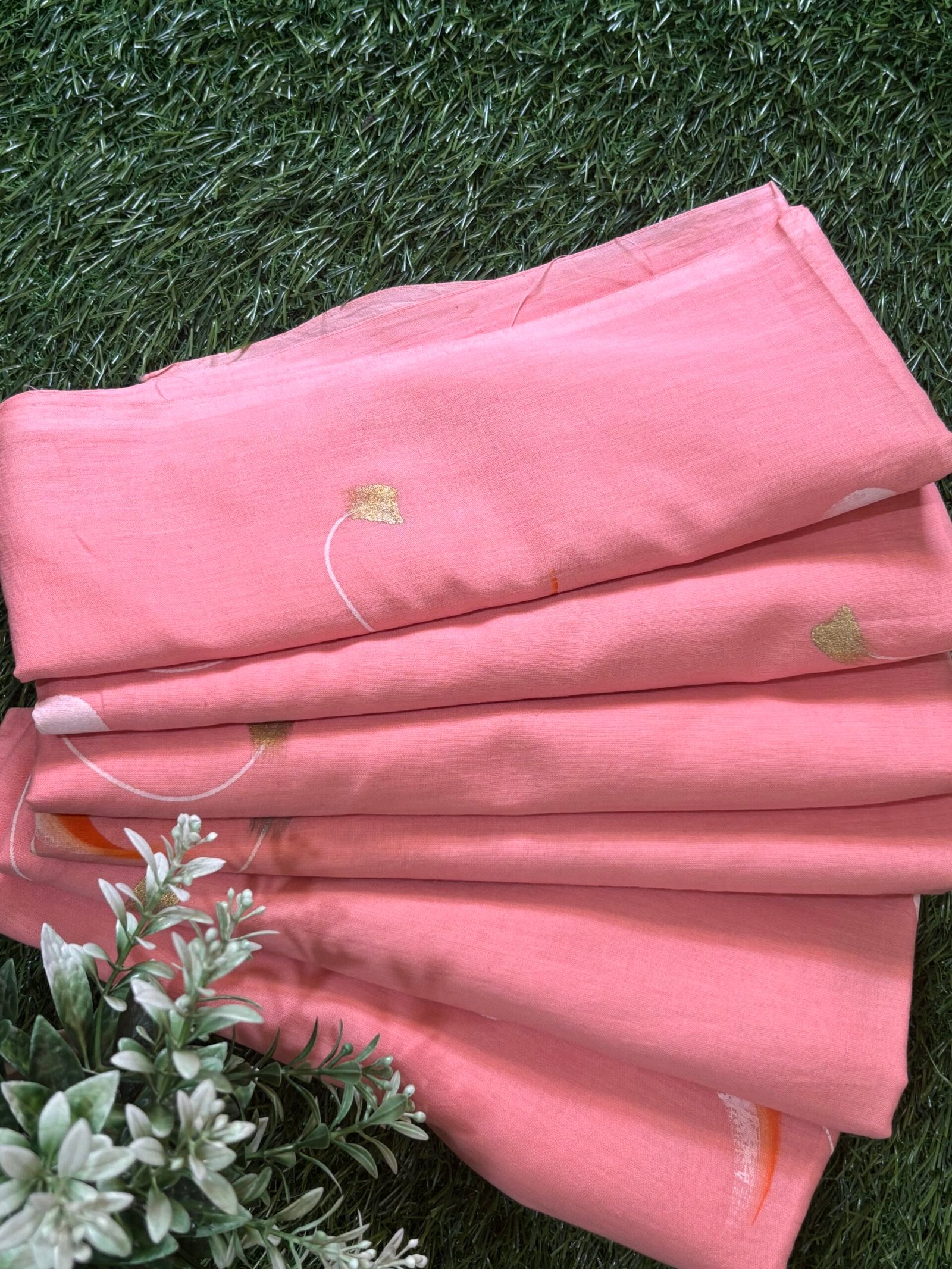 Malmal hand print saree - Image 2