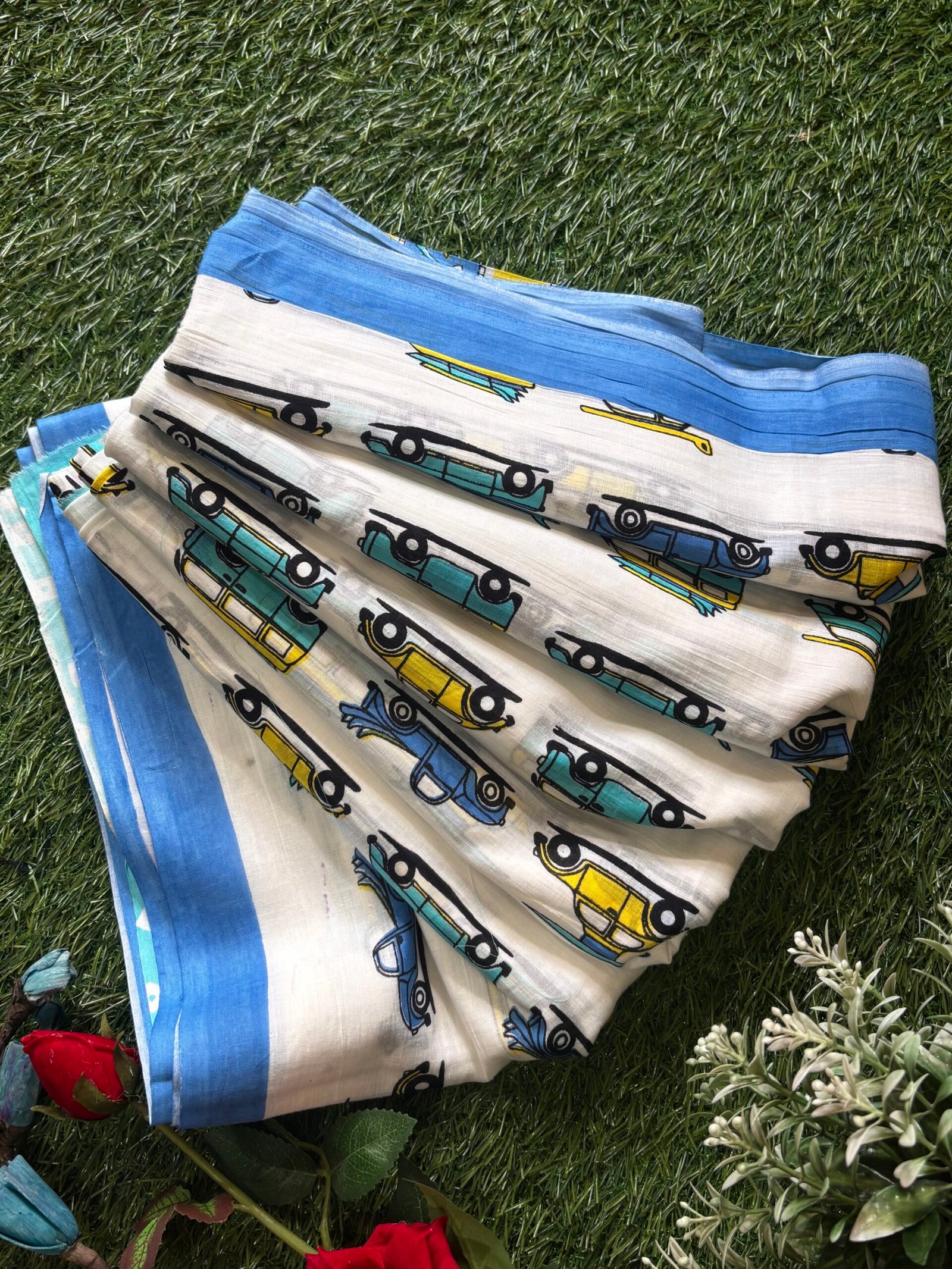 Malmal hand print saree - Image 2